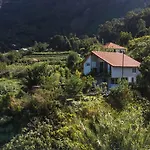 Mountain Retreat - Zembica By Atlantic 펜션